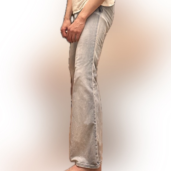 xlist - Large I.AM.GIA Flare Denim - Light Wash 34” Inseam - Picture 6 of 8